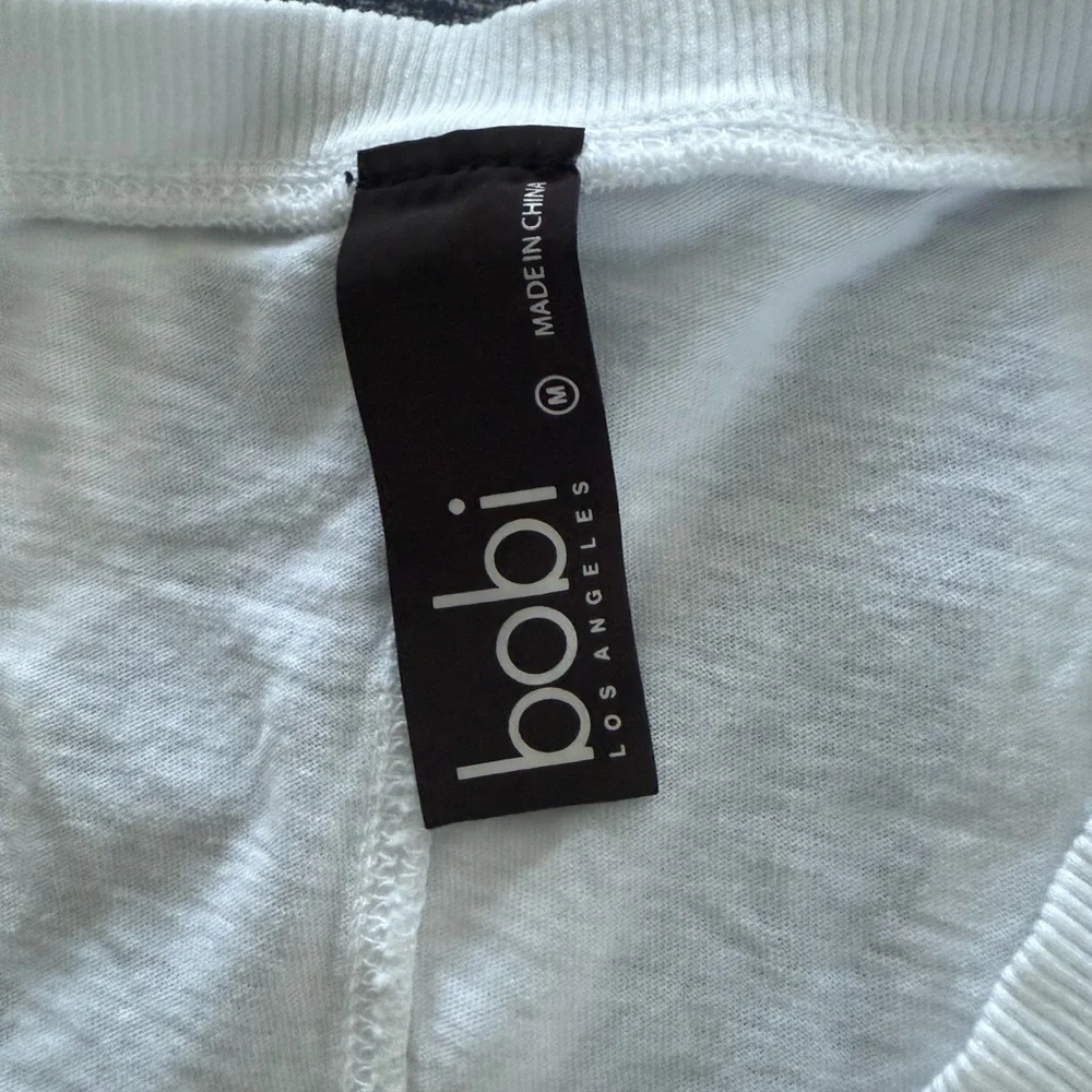 Bobi Los Angeles White V-Neck T-Shirt Size M - Picture 4 of 4